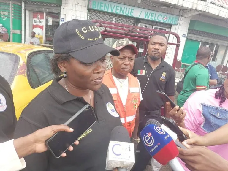 Reportage/Professionnalisation et assainissement du secteur de transport par moto-taxi à Douala: Place à la sensibilisation sur le terrain.