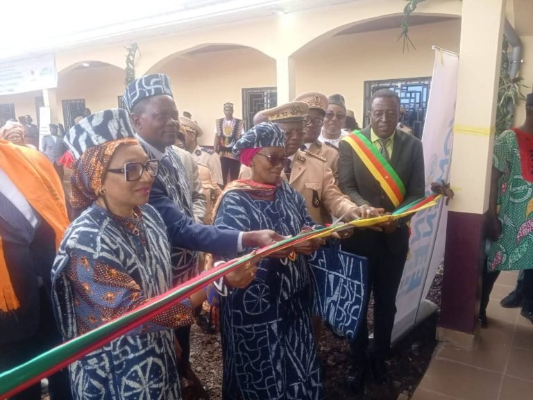 Journée de la Femme Africaine : La Maison de la Femme de Kékem reçoit l’onction gouvernementale au cours de la célébration