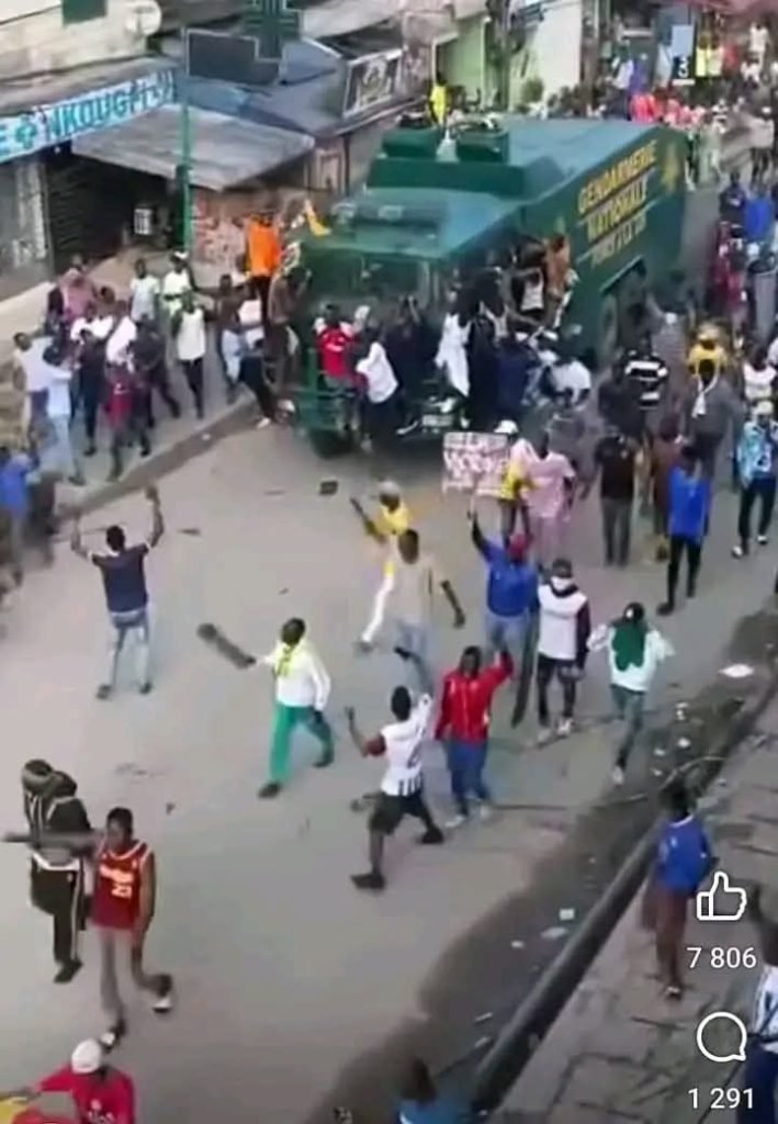 Présidentielle 2025 : De violentes manifestations populaires éclatent à Douala, Garoua et Bafang après l’annonce des résultats