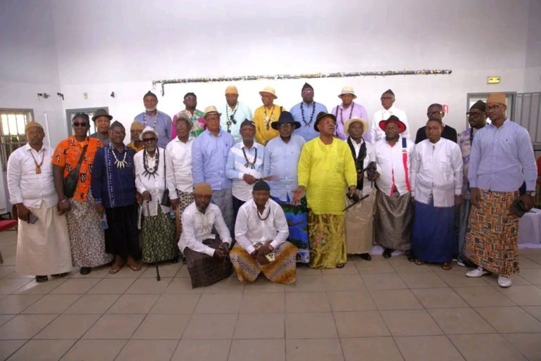 Gouvernance de proximité : le Maire de la Ville de Douala renforce le dialogue social et la cohésion urbaine au Canton Bele Bele